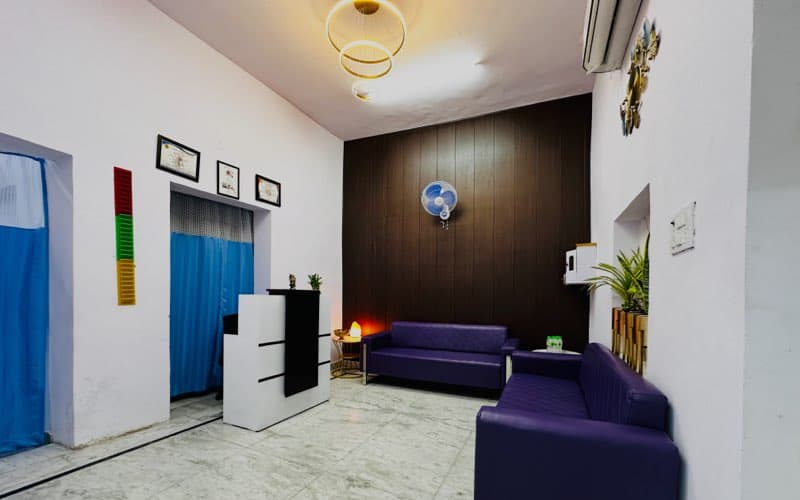 Realign Rehab Clinic reception in Faridabad