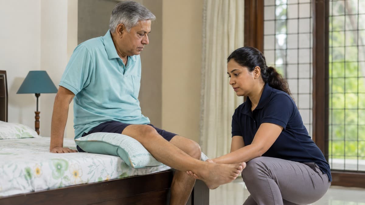 Night Pain and Sleep After Knee Replacement
